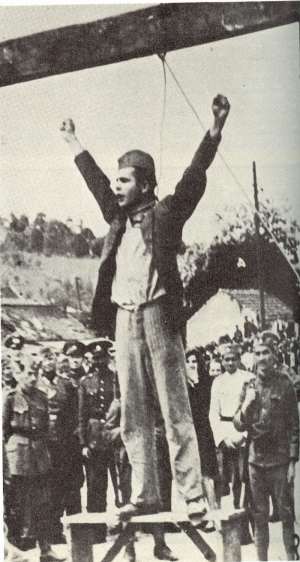 stevan_filipovic_pod__vjesalima_valjevo_1941.