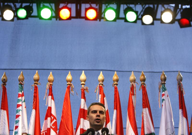 LiveLeak-dot-com-c2f_1417080004-Orenstein_PutinsWestern_1417080086